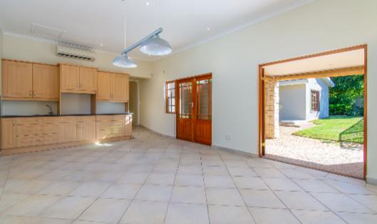 3 Bedroom Property for Sale in Golden Acre Western Cape